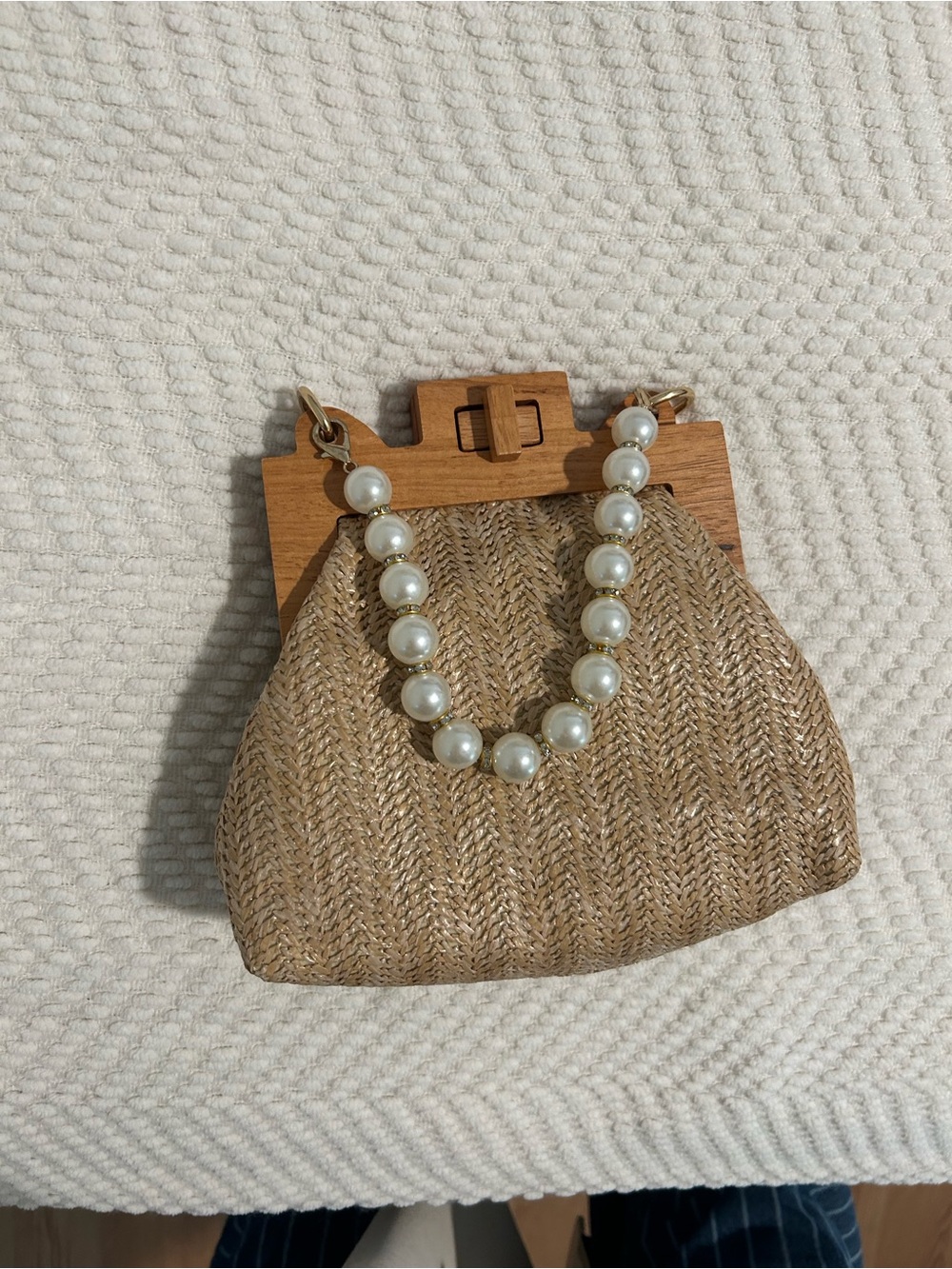 SHEIN Pearl-Handle Straw Clutch in Tan and White